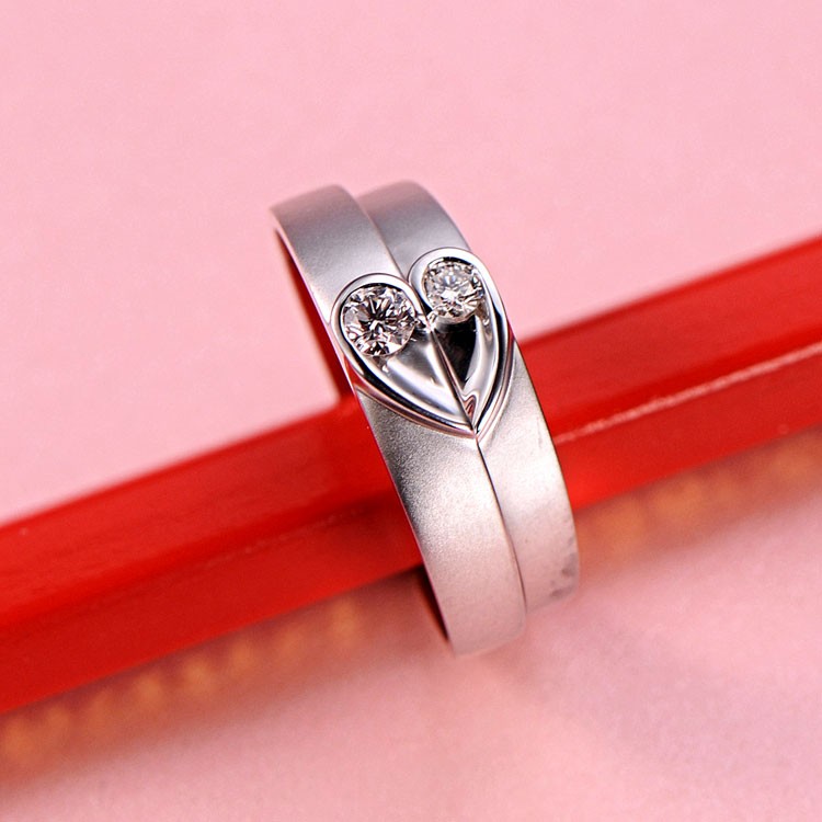 Unique Heart Shape Couples Matching Wedding Band Rings on Silver