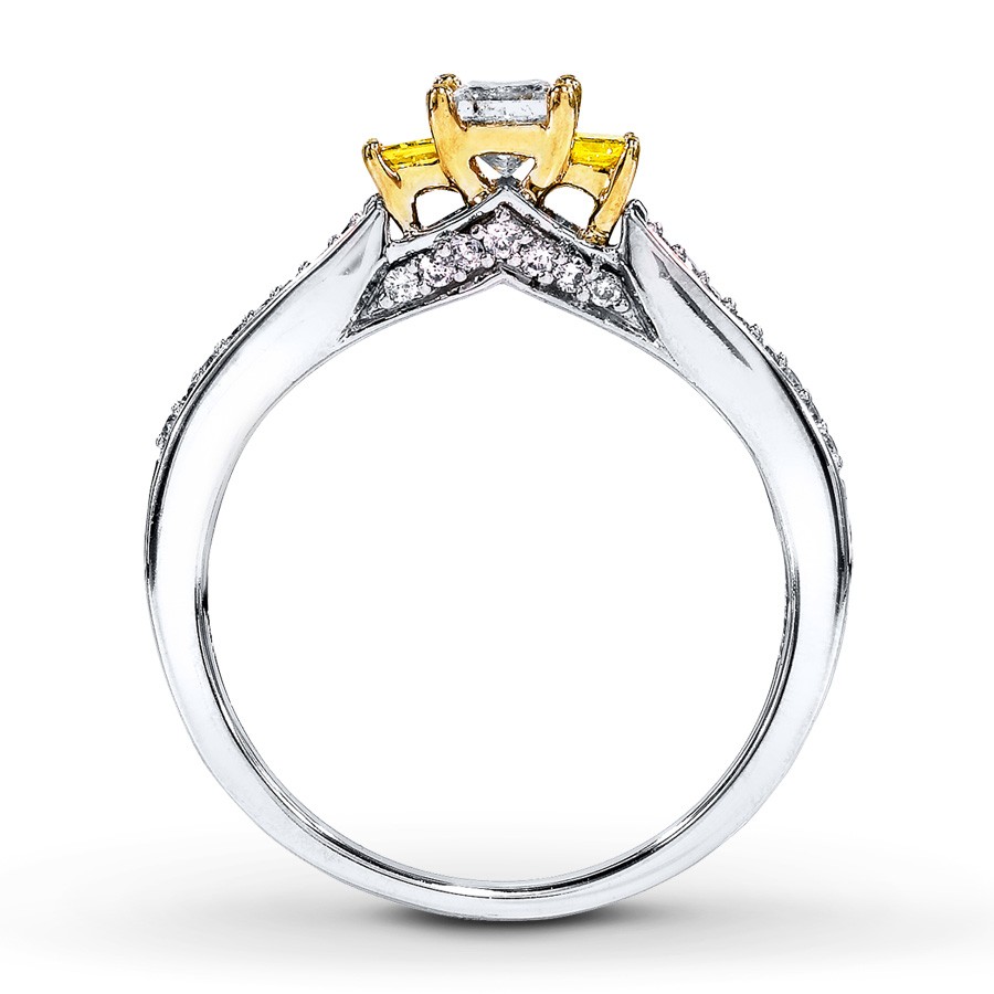 Engagement rings yellow and white gold