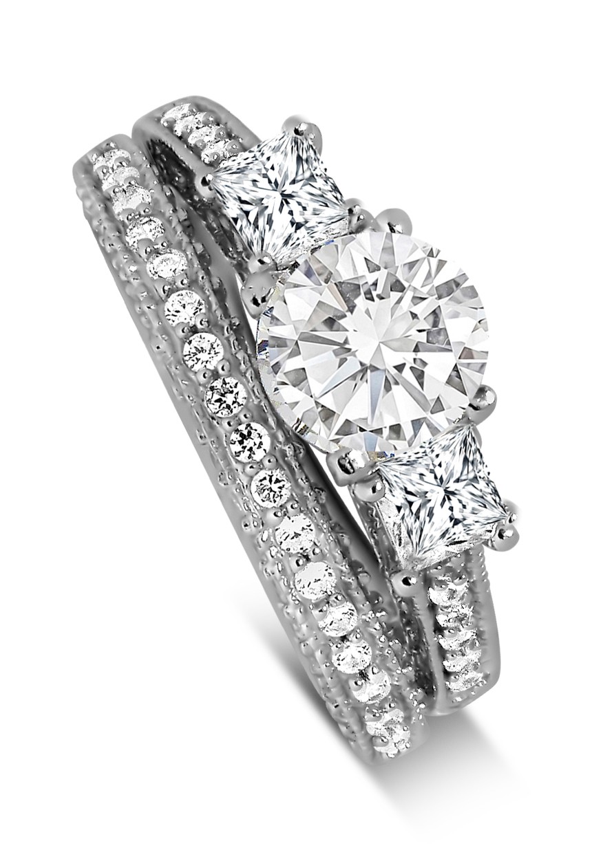 2 Carat Round and Princess Diamond Wedding Ring Set in