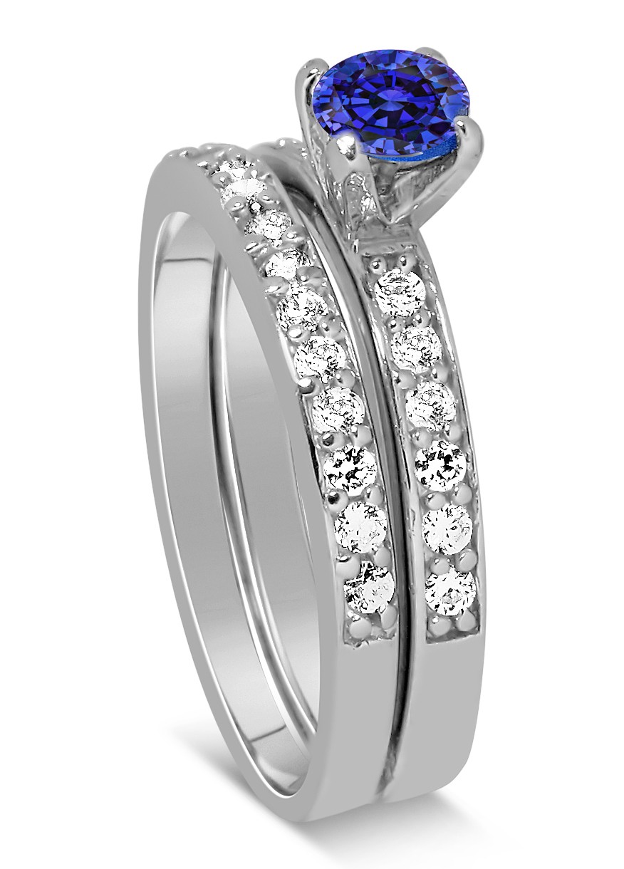 1.50 Carat Vintage Round cut Blue Sapphire and Diamond