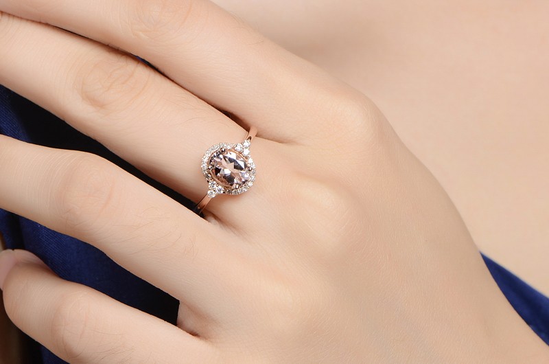 Rose gold engagement rings antique