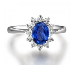 Exquisite Sapphire and Diamond Engagement Ring on 18k White Gold