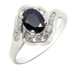 0.85 Carat Sapphire Gemstone Engagement Ring on Silver