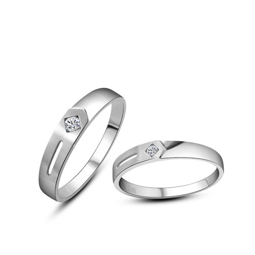 Gorgeous His and Hers Anniversary Gift Rings 0.20 Carat Diamond on Gold ...