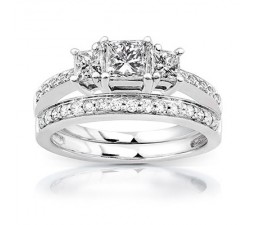 Diamond Wedding Ring Set on