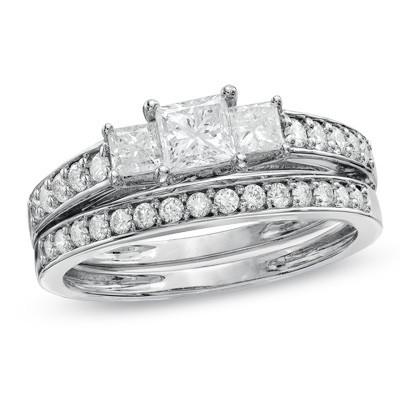 Three Stone Wedding Ring Set on - JeenJewels