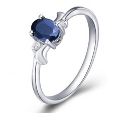 .5 Carat Solitaire Sapphire Engagement Ring for Women