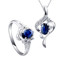 1 Carat Engagment Ring and matching Pendant Necklace set for Women