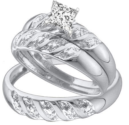 Pleasing Trio Married Rings 1 Carat Princess Cut Diamond on Gold ...