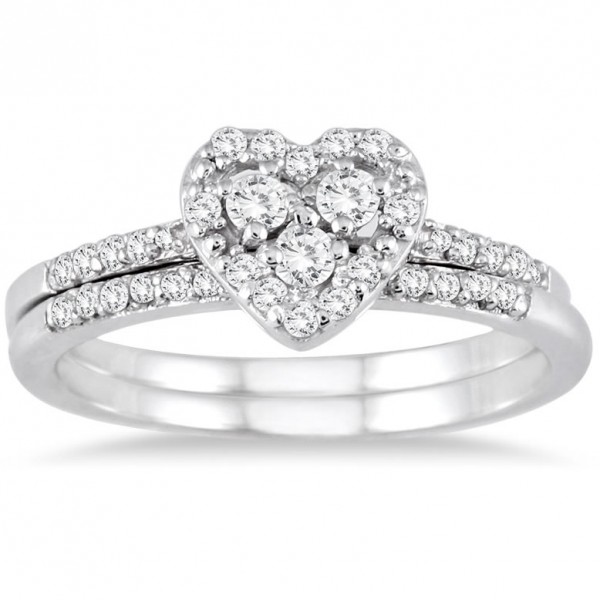 Sparkling Heart Ring Halo Wedding Set Ring 1 Carat Round Cut Diamond on ...