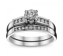 Round Diamond Bridal Ring Set on limited time Sale