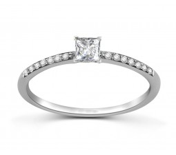 Half Carat Diamond Engagement Ring in White Gold