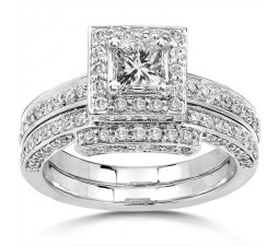 2 Carat Halo Diamond Bridal Set for Her In 14k White Gold