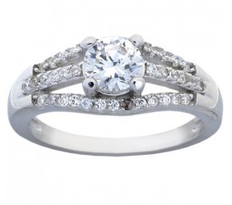 Elegant Round Engagement Ring with 3/4 Carat Cubic Zirconium