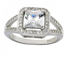 2 Carats Princess Halo Cubic Zirconium Engagement Ring for Her