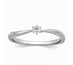 Six Prong Round Solitaire Diamond Ring in White Gold