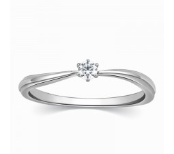 Six Prong Round Solitaire Diamond Ring in White Gold
