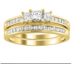 2 Carats Princess Diamond Wedding Ring Set for Her in Yellow Gold