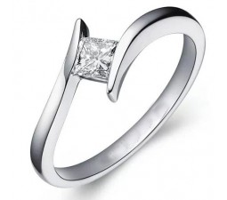 .25 Carat Princess cut Diamond Unique Solitaire Engagement Ring 10K White Gold