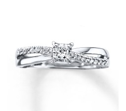 Inexpensive Princess and Round Diamond Ring for Her