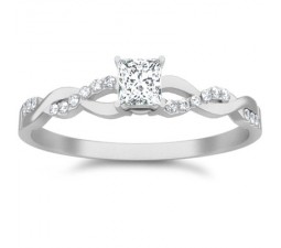 Multistone Ring On