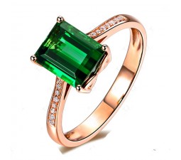Luxurious 2 carat Green Emerald and Diamond Classic Engagement Ring in Rose Gold
