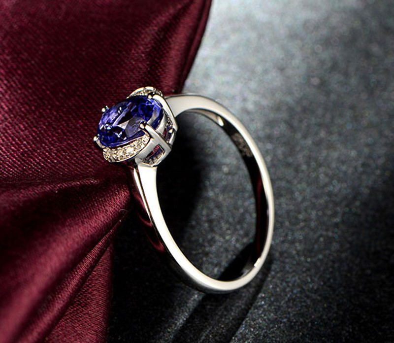 Half sales carat sapphire