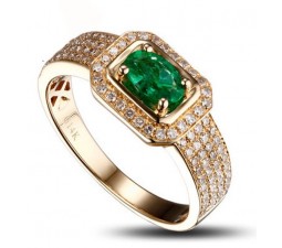 Designer Luxuriouns 2 Carat Emerald and Diamond Engagement Ring in 14k Yellow Gold
