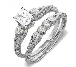 Wedding Ring Set on