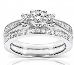 1 Carat Antique Style Diamond Bridal Set on Closeout Sale